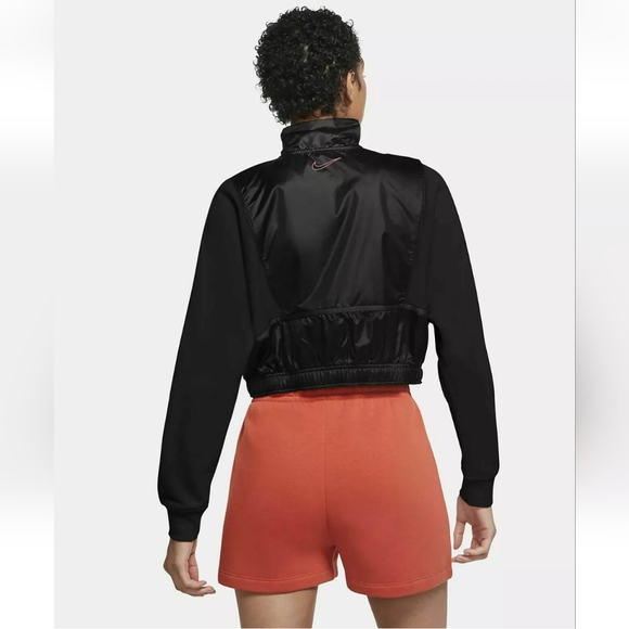 Nike Sportswear Quarter Zip Long Sleeve Sweatshirt - Picture 10 of 10
